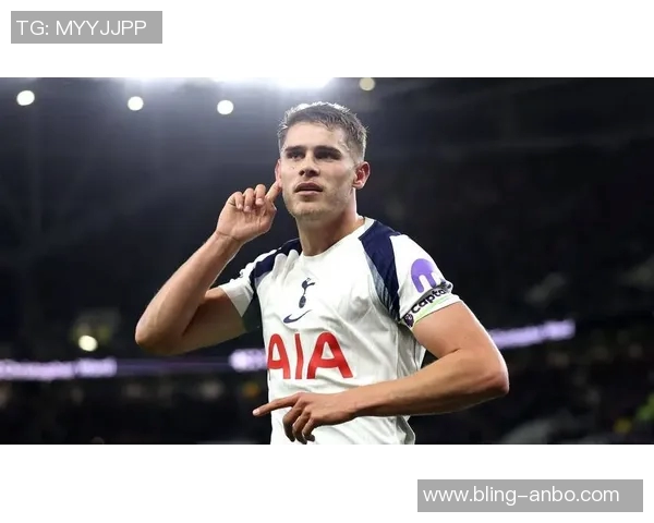 范德芬助攻表现出色荣膺热刺对桑德兰比赛最佳球员称号 范德芬助攻表现出色荣膺热刺对桑德兰比赛最佳球员称号